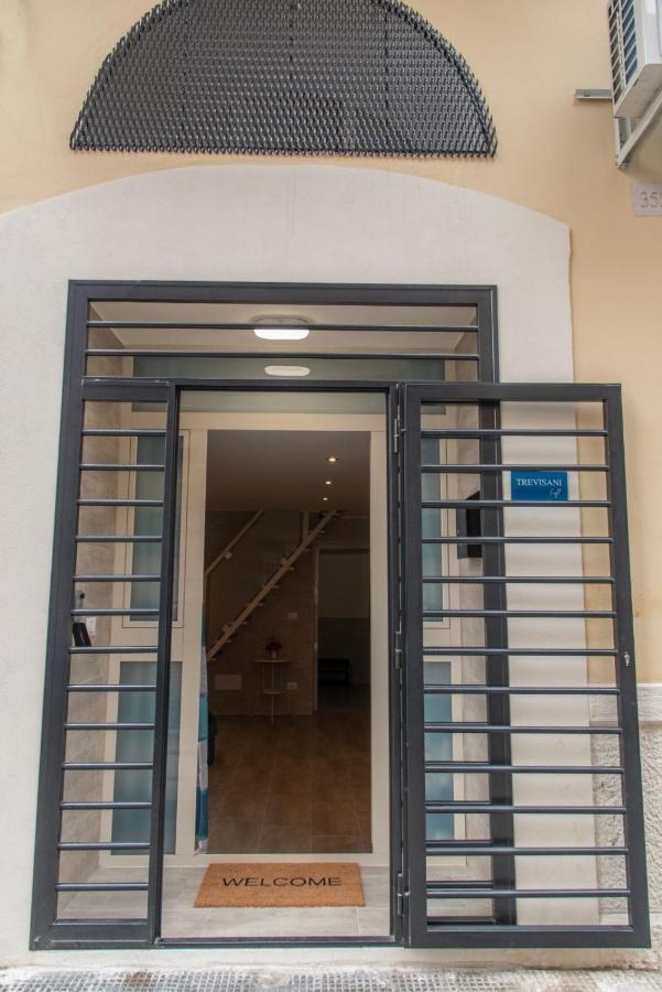 Trevisani Loft Apartment Bari Exterior photo